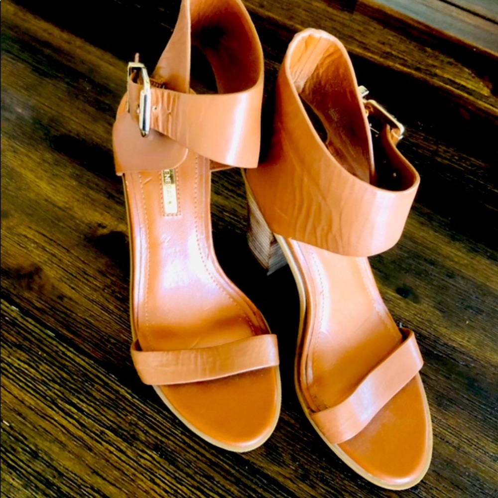 BCBG heels